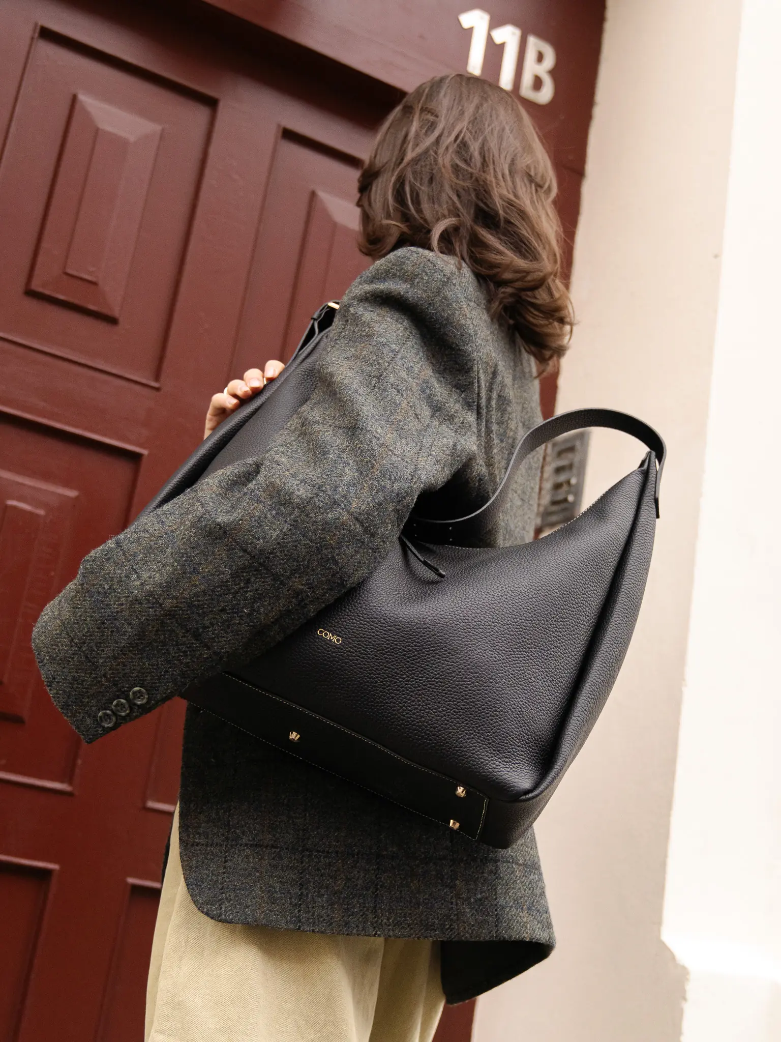 Lucca Grand Black